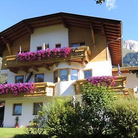 Haus Fuetsch Appartement Virgen Buitenkant foto